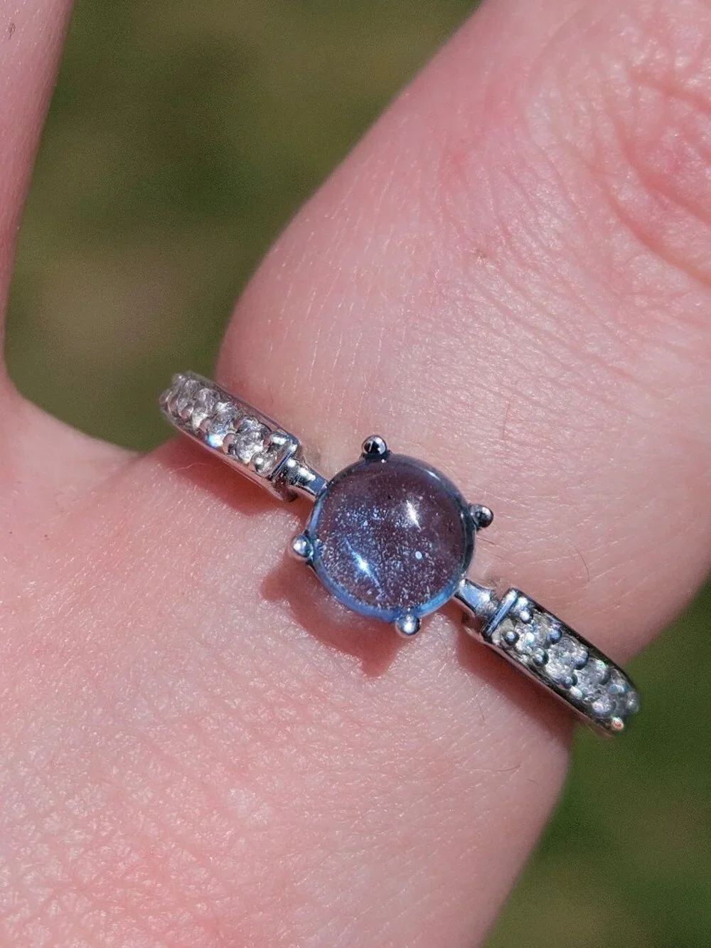 Sonia B 14K White Gold Cabochon Blue Topaz 5mm & Diamond Ring Band Size 9